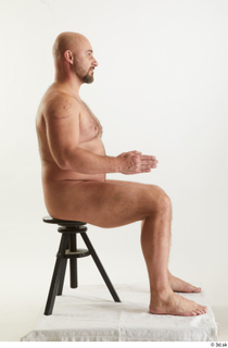 Neeo 1 nude sitting whole body 0013.jpg